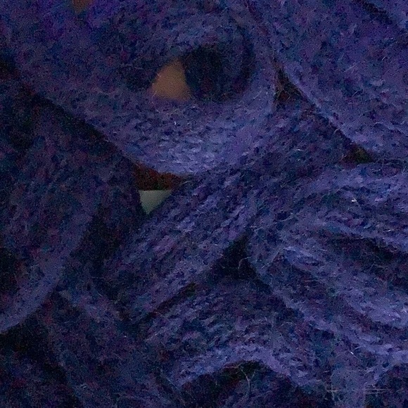 Simon Chang electric blue sweater - Picture 5 of 7